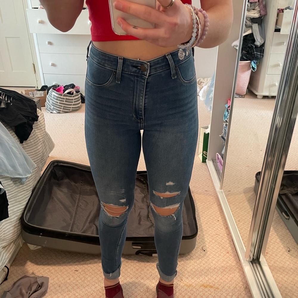 Abercrombie ripped skinny jeans